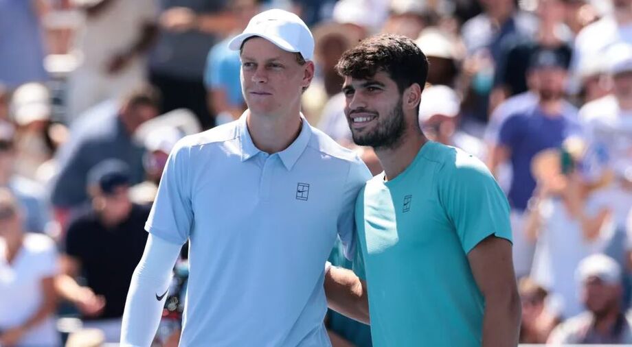 Sinner e Alcaraz lideram os grupos do ATP Finals 2025, em Turim; torneio define o número 1 do ranking no fim da temporada.