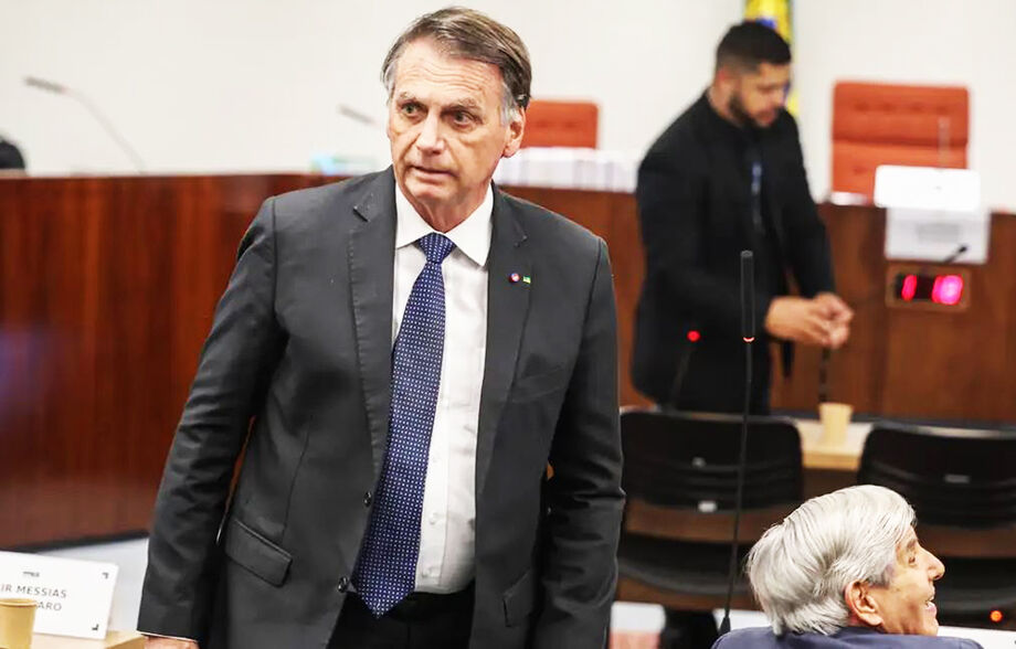 Após decisão do STF, Bolsonaro segue preso e deve iniciar cumprimento da pena em regime fechado.