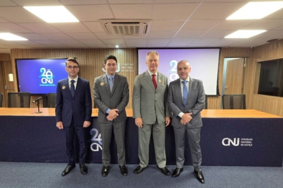 Representantes do TJMS participam de encontro nacional no CNJ em Brasília para discutir estratégias do Programa Pena Justa e políticas penais no país.
