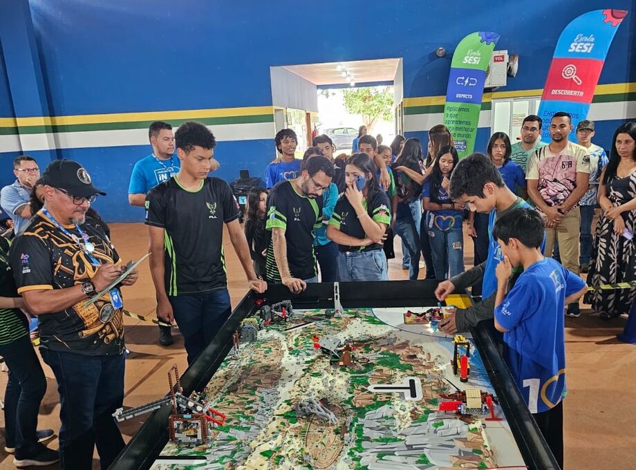 Alunos de Maracaju mostram talento na robótica e garantem vaga em torneio estadual com projetos feitos de Lego.