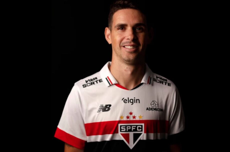 Oscar segue internado para mais exames.