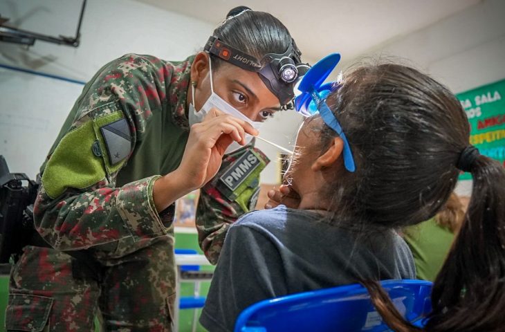 Expedição da PMA percorre o Rio Paraguai levando saúde, educação ambiental e doações às comunidades do Pantanal