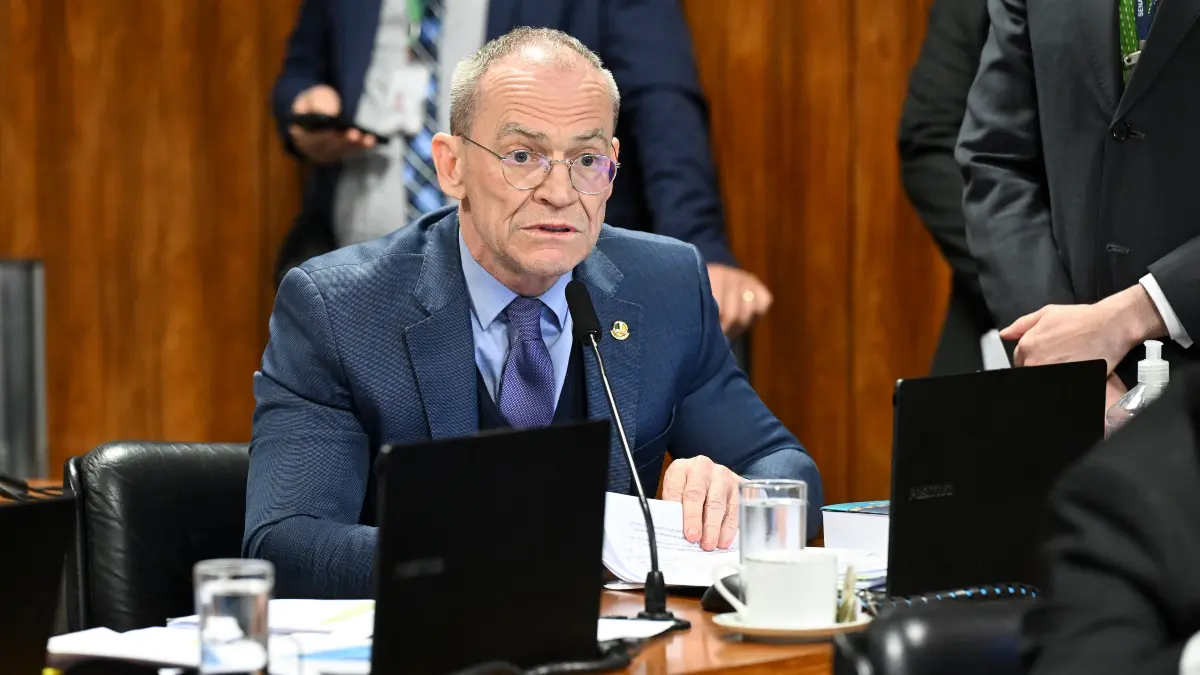 Contarato faz parte da base governista, mas diz que atuará com independência.