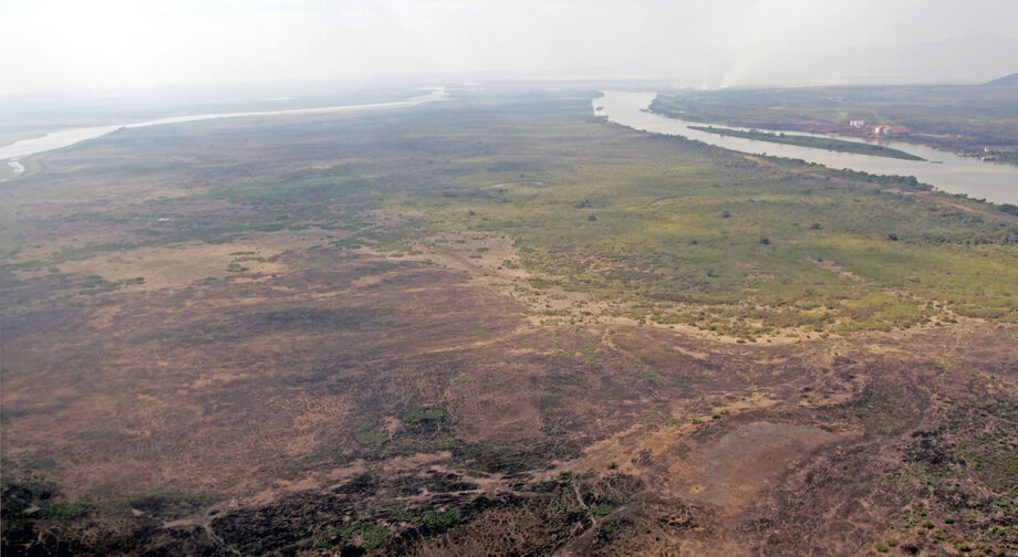 Estudo revela queda de 75% na área alagada do Pantanal em quatro décadas; degradação no planalto da Bacia do Alto Paraguai contribui para a crise hídrica no bioma.