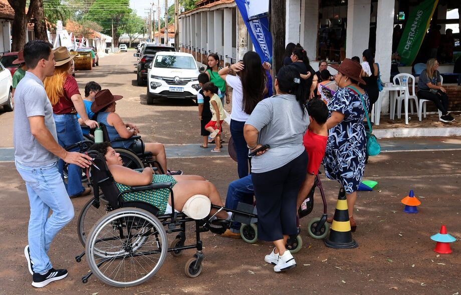 Mais de 30 serviços são oferecidos gratuitamente à população em ação conjunta do Governo do Estado durante o Rodeo Fest Inclusivo