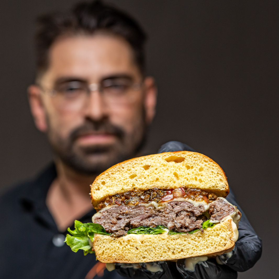 Chef Henrique Soares é reconhecido com selo Made in Pantanal por seu trabalho de valorização da gastronomia regional