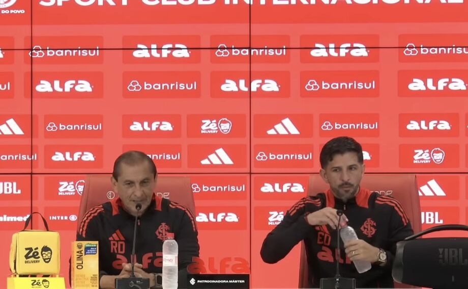 Ramon (esq.) foi demitido após baixos resultados