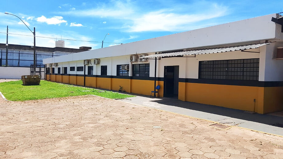 Unidade prisional em Campo Grande recebe reformas para conter entrada de ilícitos e ampliar segurança.