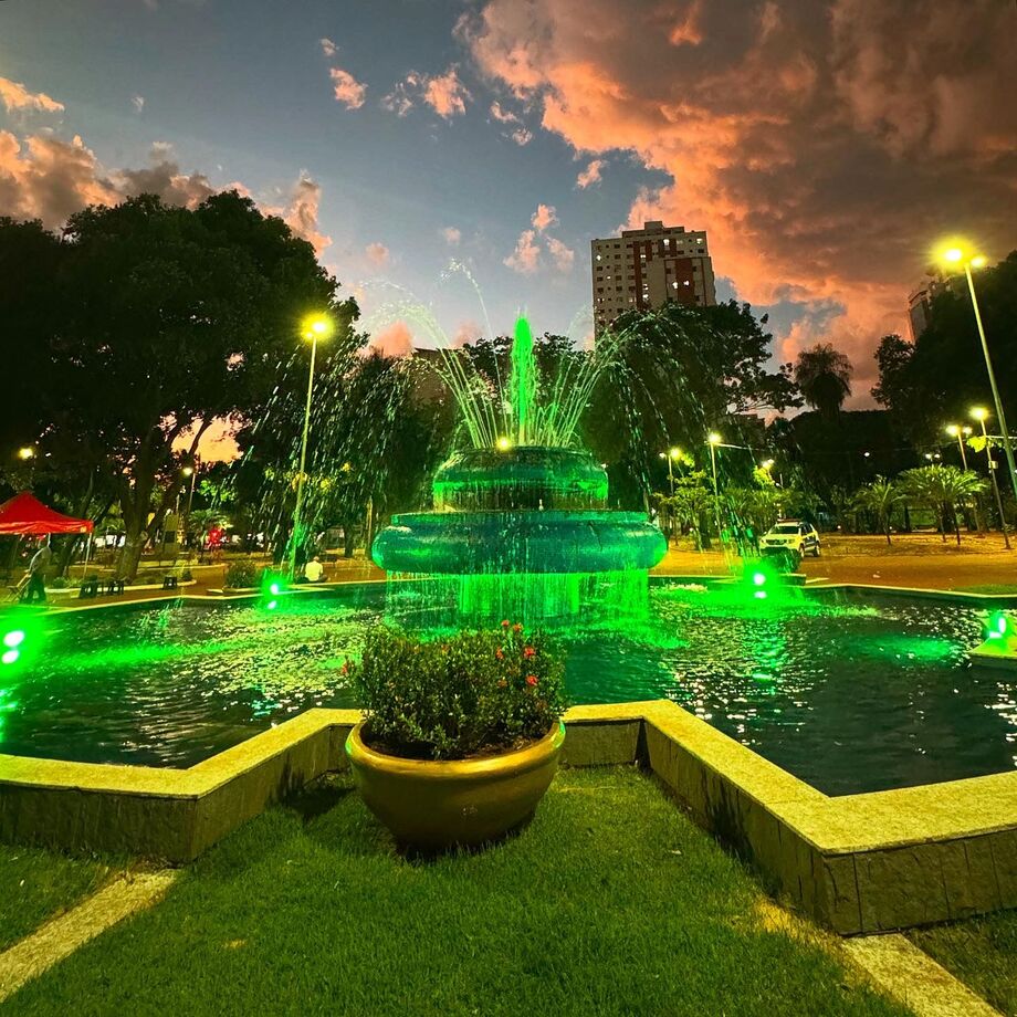 Praça Ary Coelho vai receber serviços e decoração especial para as celebrações natalinas.