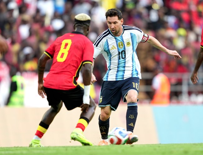 Argentina enfrentou a Angola na última sexta-feira (14)