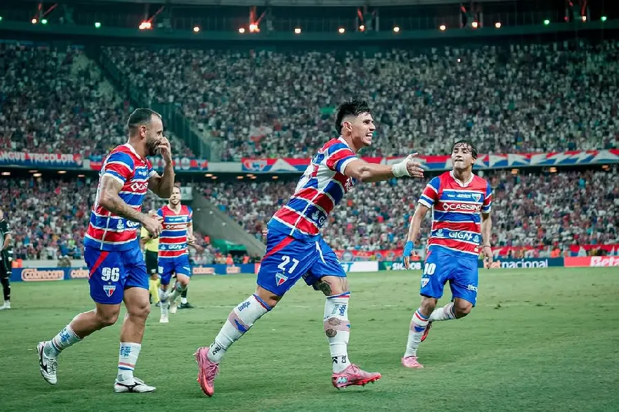 Fortaleza mantém invencibilidade de oito jogos e se aproxima da saída do Z-4.