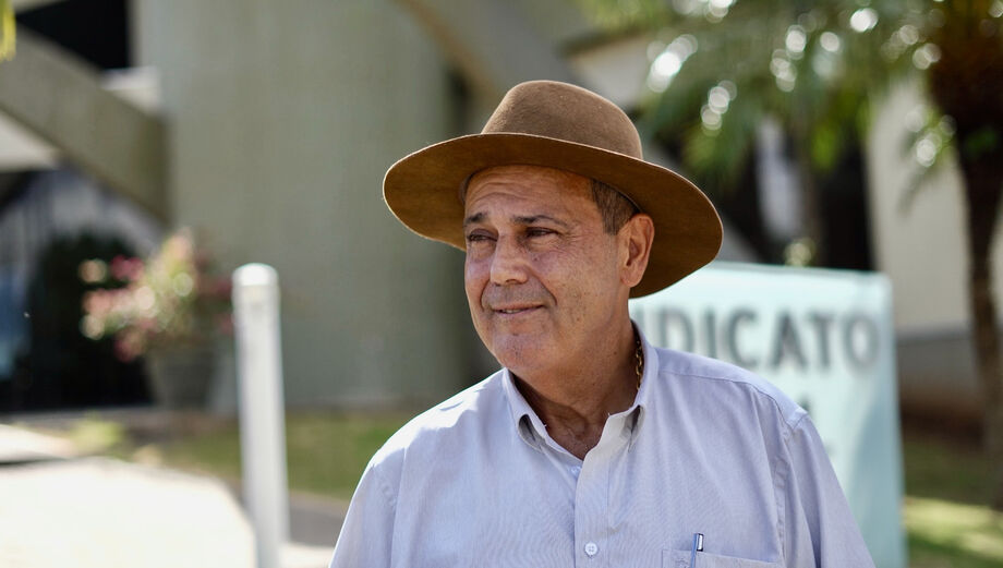 O engenheiro eletricista e produtor rural Euler Ferreira Martins, de 61 anos, foi eleito nesta última segunda-feira (3) o novo presidente do Sindicato Rural de Camapuã (SRC)