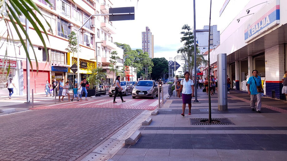 Sebrae/MS leva capacitação e auxilio para empreendedores da capital durante ação Reviva Centro