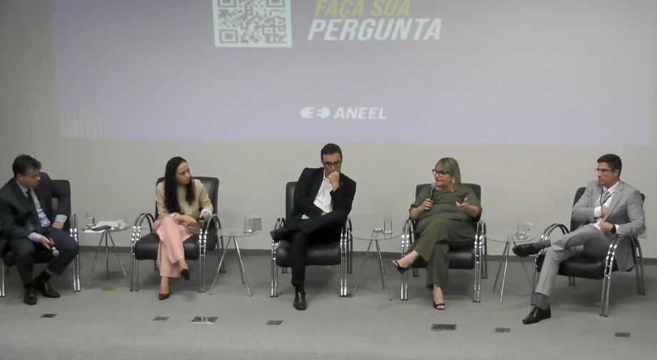 Presidente do Concen-MS defende comunicação clara e opções reais ao consumidor durante debate sobre modernização tarifária da ANEEL em Brasília.