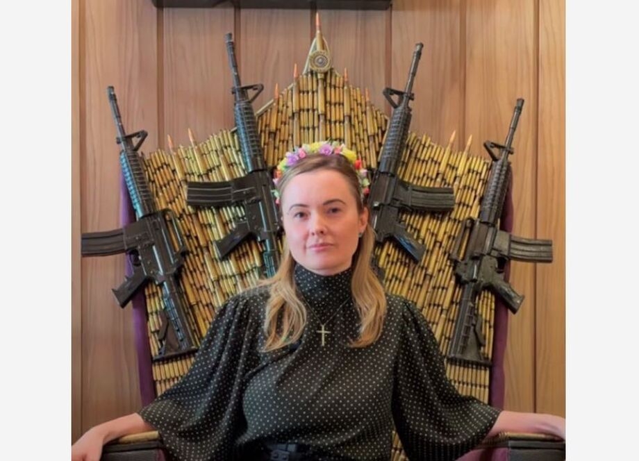 Deputada Júlia Zanatta pode se tornar alvo da PGR por emenda de R$ 800 mil a clube de tiro.