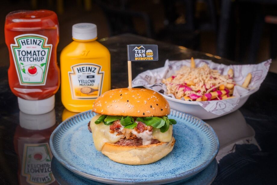 Tendas Burger esgota menu especial e bate recorde de vendas no 1º dia do Burger Fest 2025