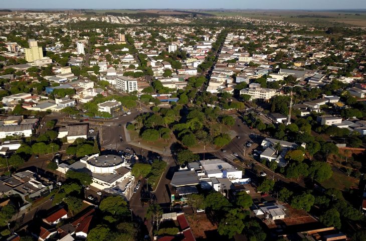 Governo de MS abre licitações para obras de pavimentação em Naviraí e Cassilândia