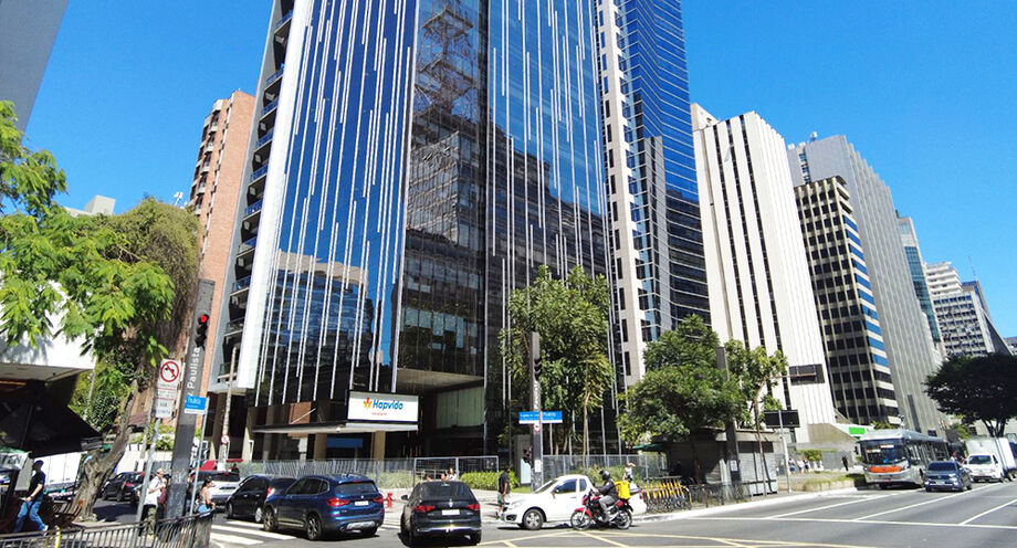 Hapvida cresce 6% na receita, amplia rede e carteira, e segue investindo em inovação para sustentar crescimento sustentável.