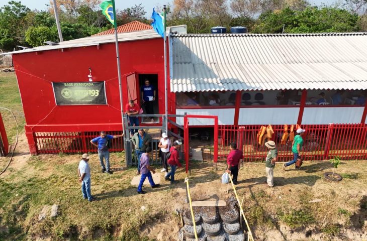 Bases avançadas do Corpo de Bombeiros levam resgate e atendimento emergencial a áreas isoladas do Pantanal.