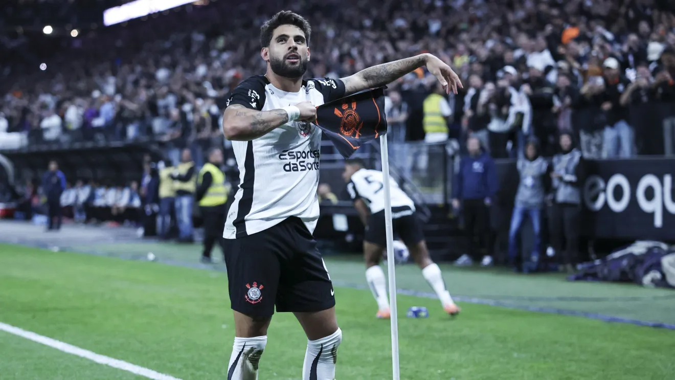 Yuri Alberto na comemoração do seu gol marcado contra o São Paulo, em jogo válido pela 34ª rodada do Brasileirão