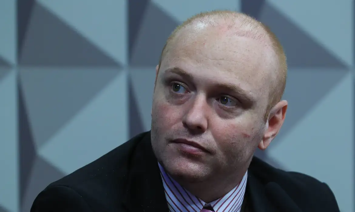 PGR se manifestou favoravelmente à progressão de regime de Walter Delgatti, condenado por invadir sistemas do CNJ.