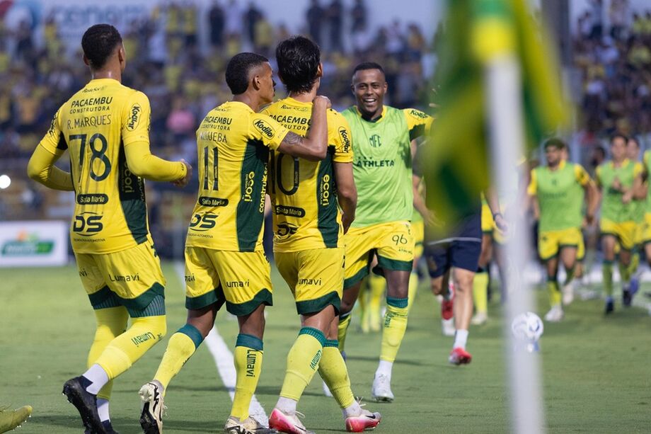 Em jogo de seis gols, Flamengo alternativo empata com Mirassol na despedida do Brasileiro