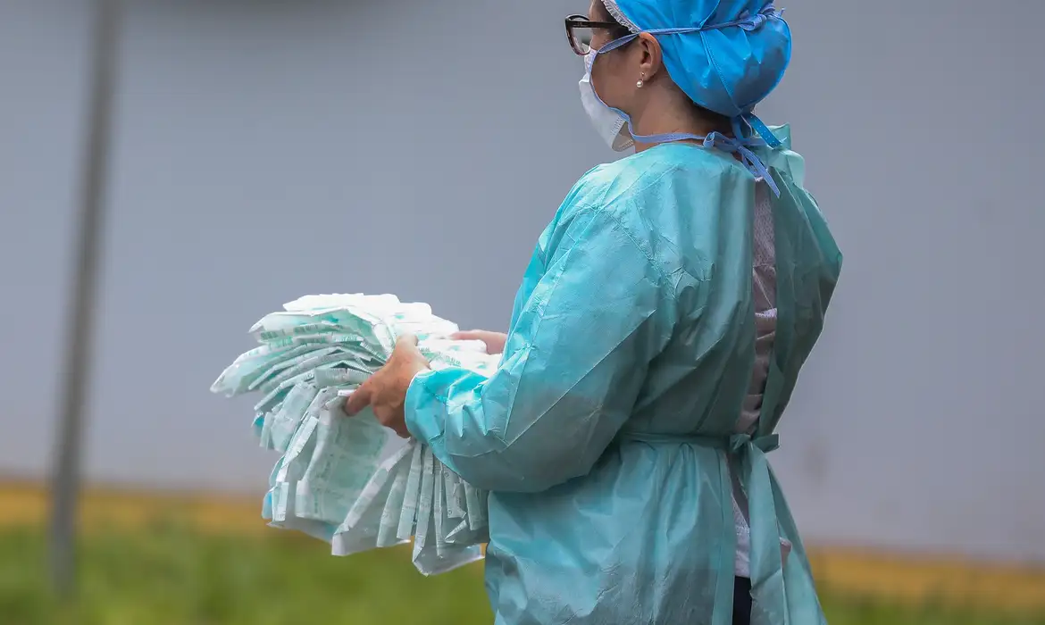 Fiocruz confirmou primeiro caso da gripe K no Brasil; não há indícios de transmissão local.