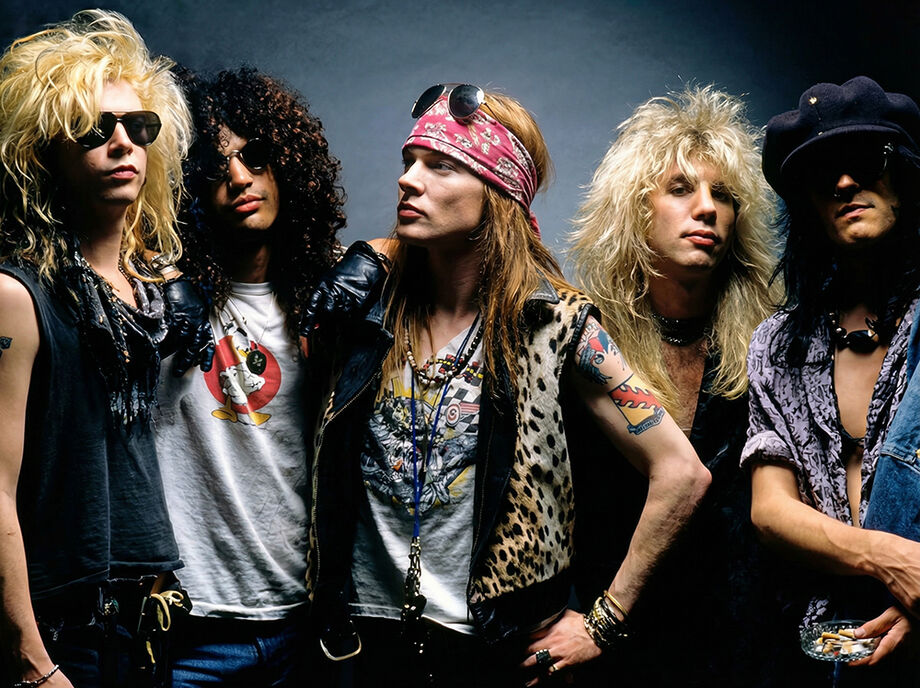 Banda Guns N' Roses fará show inédito em Campo Grande em abril de 2026; evento movimenta turismo e economia local.