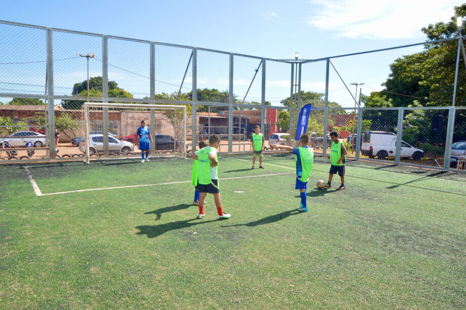 Prefeitura investe R$ 6 milhões em 40 novas praças e soma mais de 120 áreas de lazer em bairros de Campo Grande.