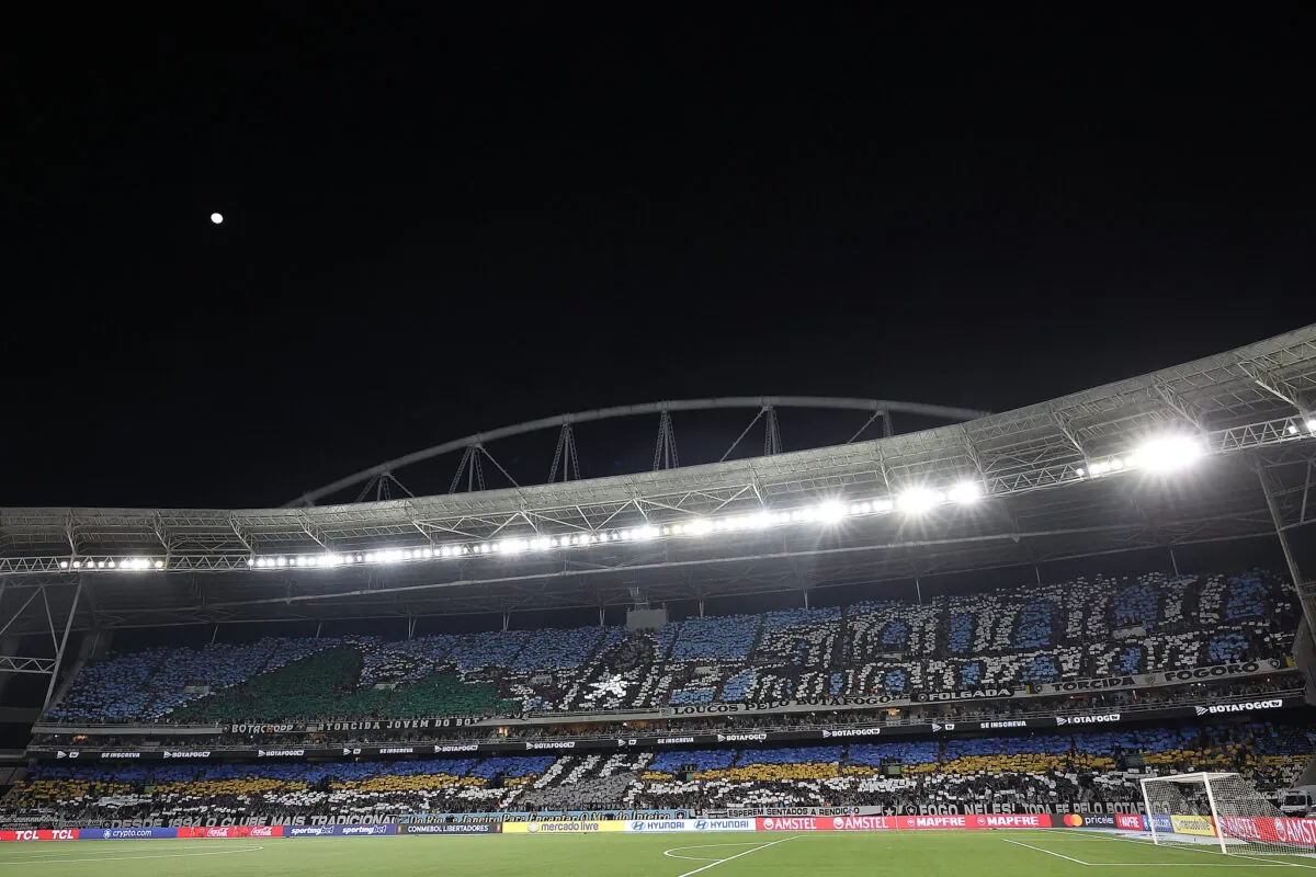 Estádio Víctor Agustín Ugarte, em Potosí, onde o Botafogo fará sua estreia na Libertadores a mais de 4 mil metros de altitude.