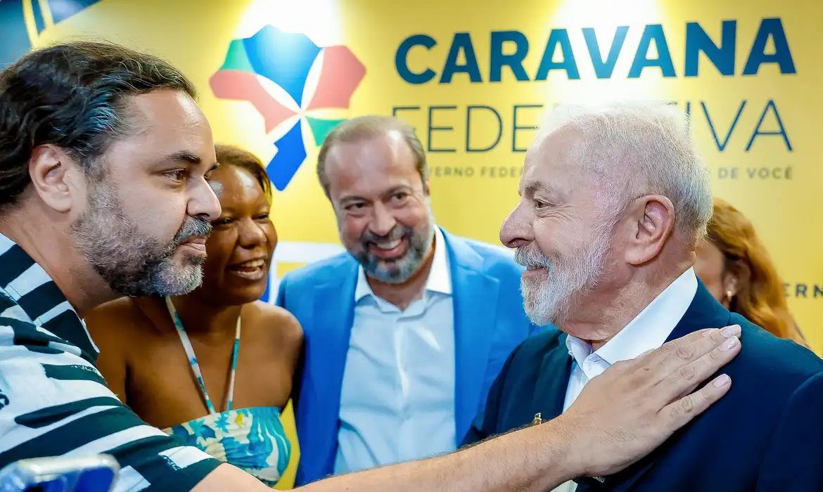 Lula diz que políticas públicas precisam alcançar os mais pobres onde estiverem.