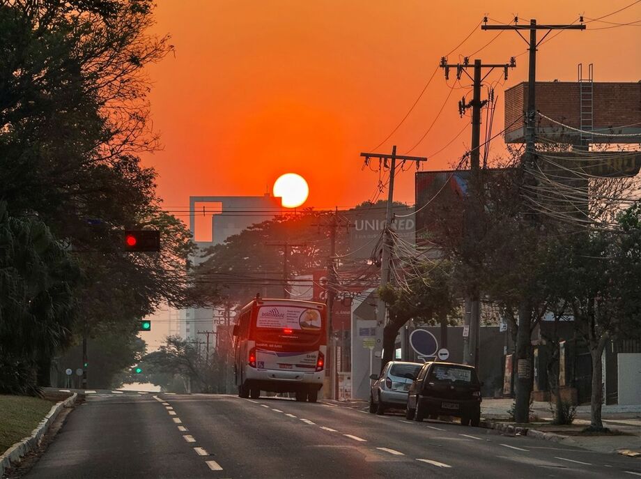 Em Campo Grande, a máxima pode chegar a 31 graus, e no interior do Estado os termômetros passam dos 33 graus.