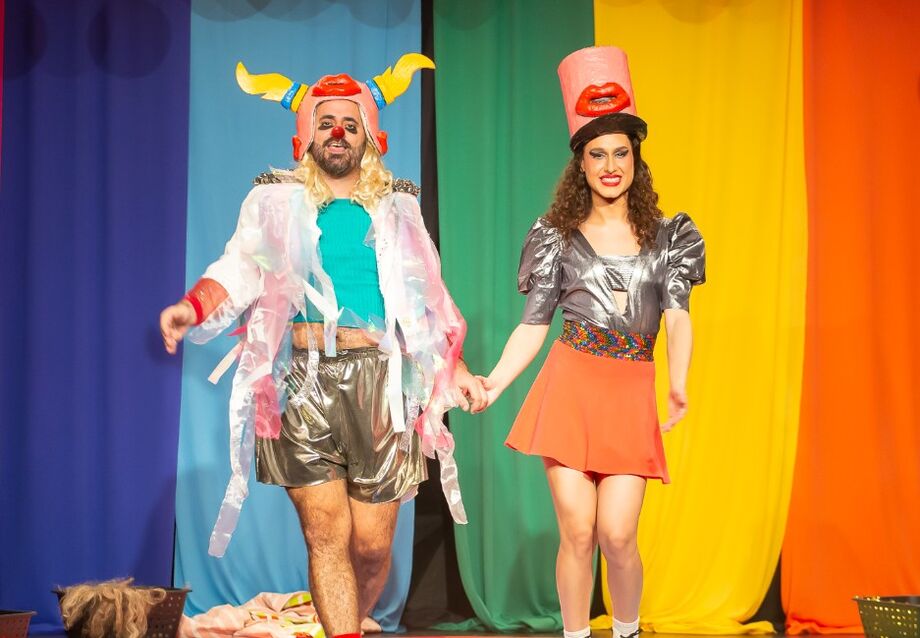 Nos dias 4, 5 e 6 de dezembro, o espaço recebe a IX Pantalhaços  Mostra de Palhaç@s do Pantanal, com espetáculos variados de palhaçaria e comédia, voltados a diferentes idade