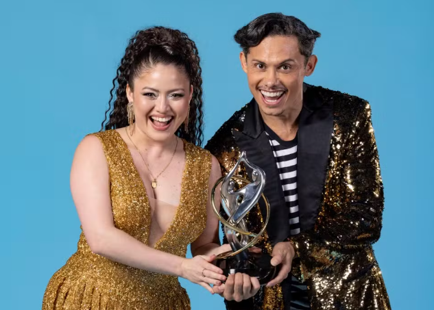 Silvero Pereira e Thaís Souza