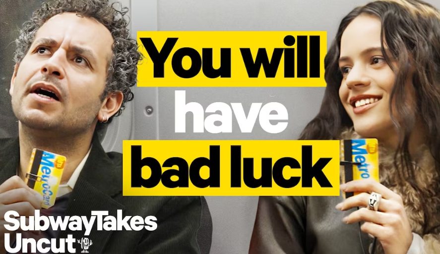 A cantora Rosalía no SubwayTakes