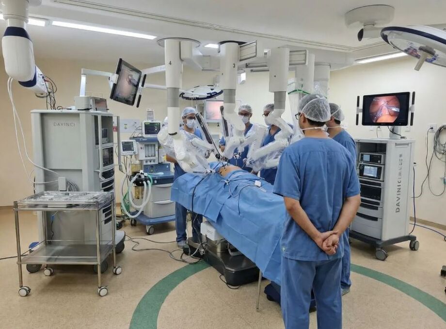 ANS inclui cirurgia robótica para câncer de próstata no rol obrigatório dos planos de saúde a partir de 2026.