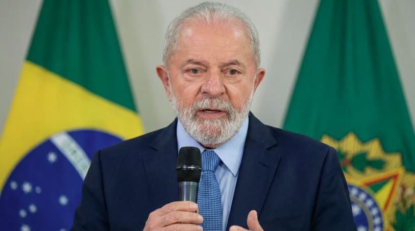 Lula anuncia R$ 14 bilhões em investimentos via leilão na Bolsa para transformar a BR-381, entre MG e SP