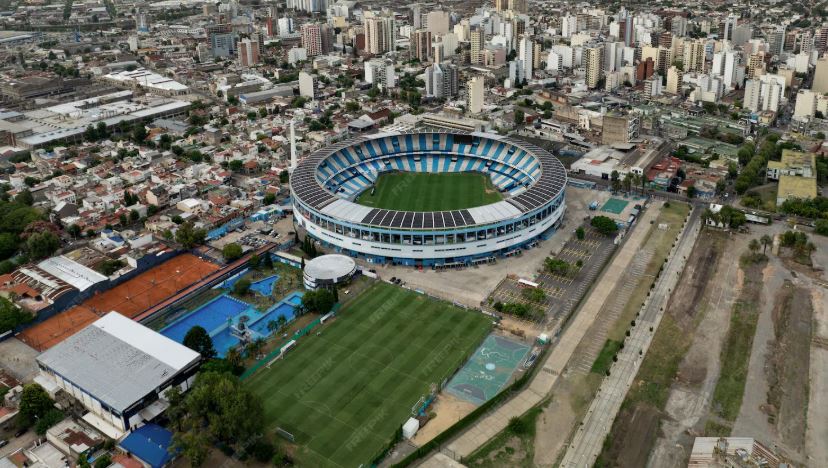 Racing e Estudiantes duelam neste sábado pelo título do Clausura argentino e prêmio de US$ 500 mil.