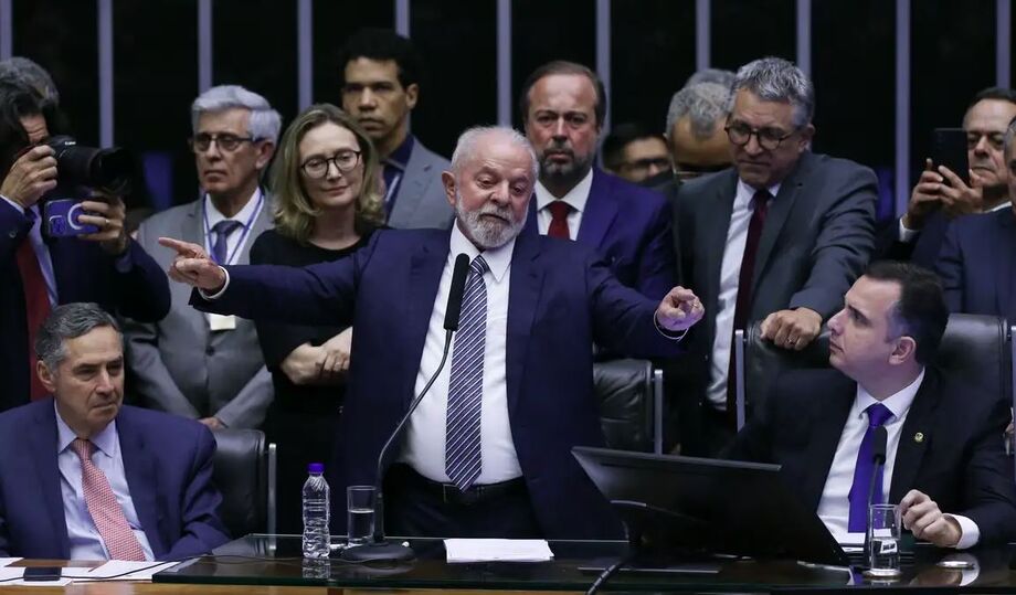 Pesquisa Quaest mostra avanço na percepção de que Lula será reeleito em 2026 entre deputados.