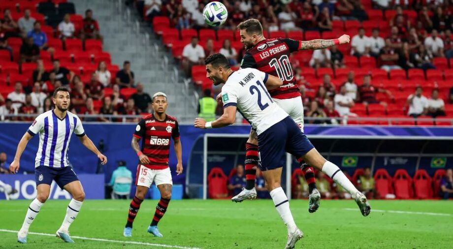 Flamengo vence Pyramids por 2 a 0 com gols de Léo Pereira e Danilo e avança à final da Copa Intercontinental.