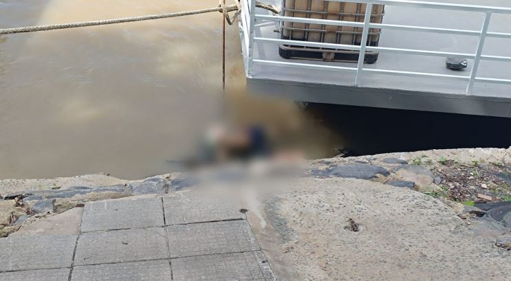 Corpo encontrado no Porto Limoeiro, em Corumbá, na tarde desta segunda-feira (15).