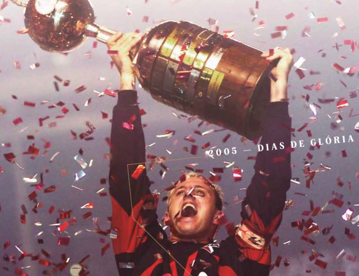 Livro celebra os 20 anos da temporada histórica do São Paulo Futebol Clube em 2005