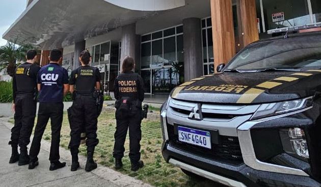 Operação da Polícia Federal investiga esquema de descontos indevidos em aposentadorias do INSS envolvendo entidades de classe.