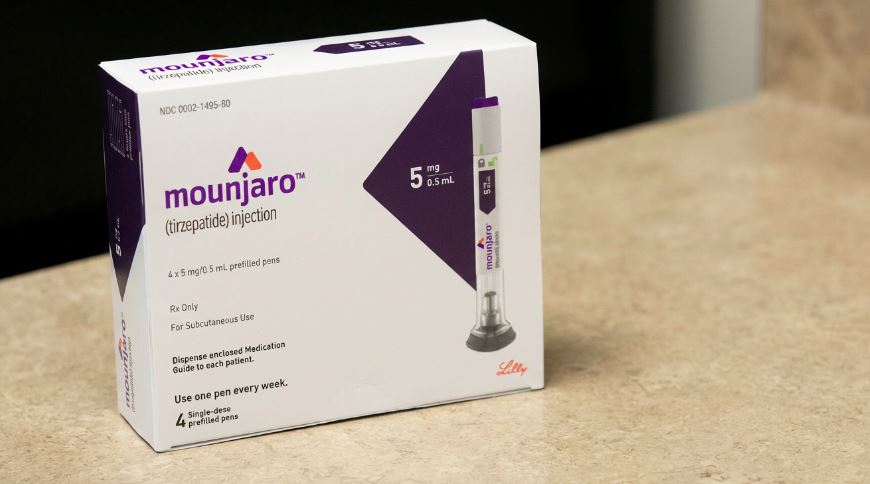 Anvisa alerta para riscos do uso de canetas emagrecedoras falsas e sem prescrição médica.