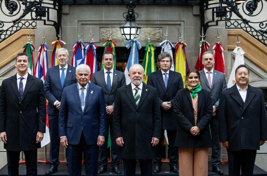 Cúpula do Mercosul reuniu líderes em meio a divergências sobre a crise na Venezuela, ausente do comunicado final.