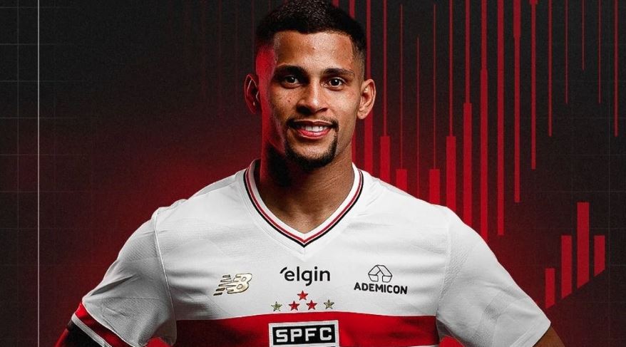 Mailton chega ao Fortaleza por empréstimo após passagem com pouco espaço no São Paulo.