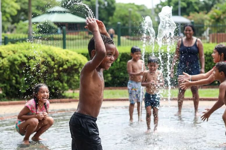 Onda de calor eleva atendimentos na rede de saúde e leva MPF e Defensorias a cobrarem medidas urgentes no Rio
