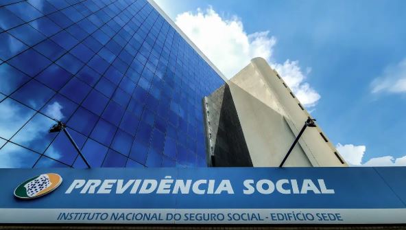 Justiça Federal libera R$ 2,3 bilhões em atrasados do INSS para pagamentos via RPV em 2026.