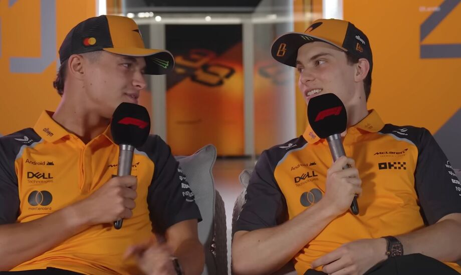 Lando Norris e Oscar Piastri durante coletiva no GP decisivo da temporada.