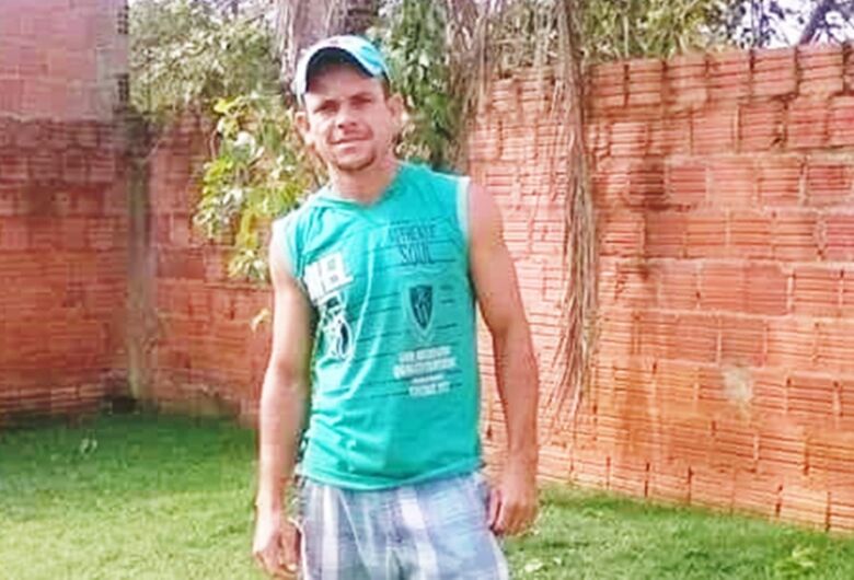 Polícia Civil de Coxim apreendeu o adolescente e recolheu a faca usada no crime